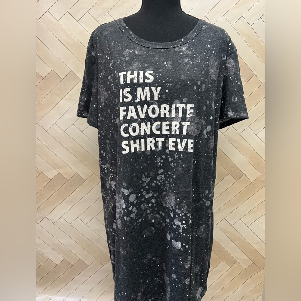 LuLaRoe ~ LIV Top W/Matching mask Size 3XXL NWT
